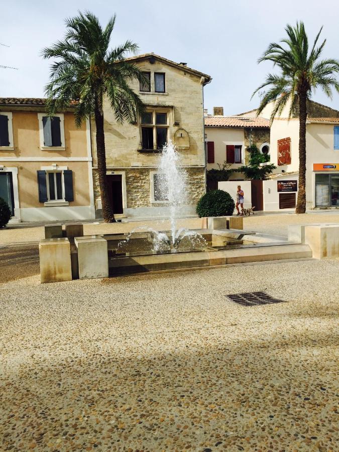 La Maison Sur La Place Aigues-Mortes Kültér fotó